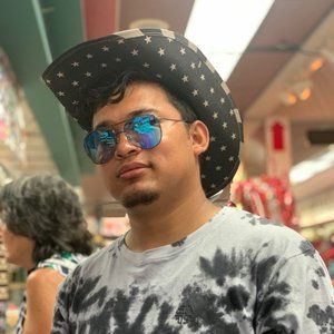 Meet your Posher, Ashok